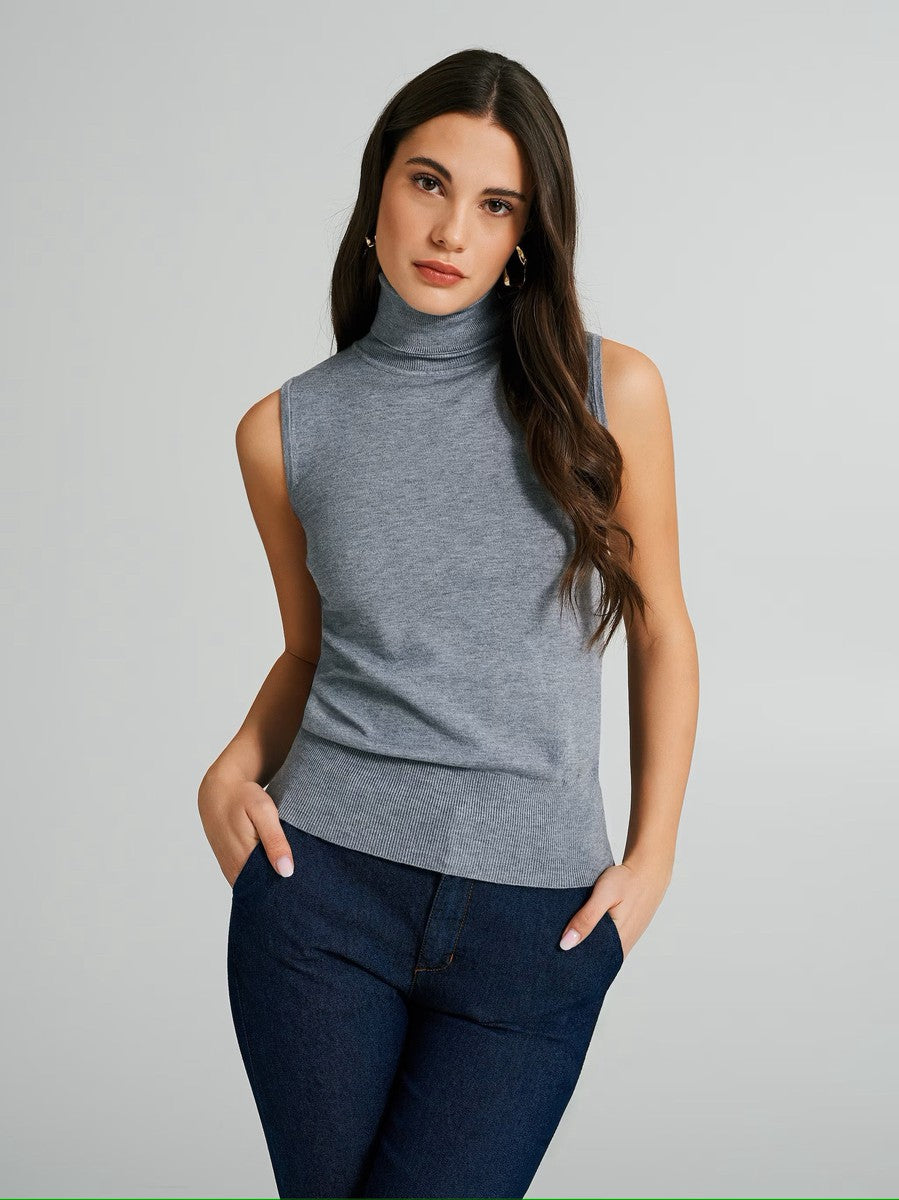 Maglia Dolcevita Smanicata Rinascimento - Viscosa Morbida