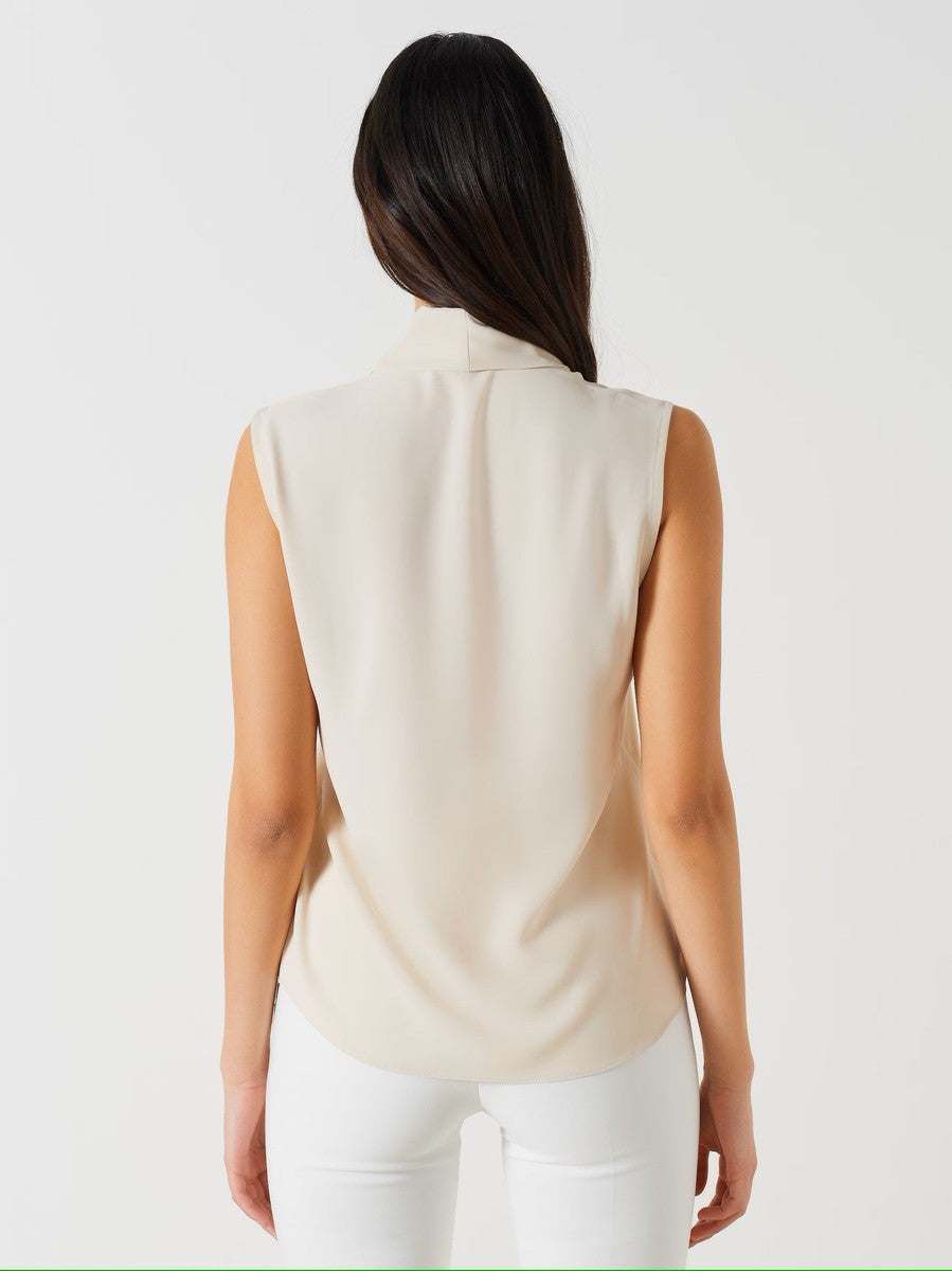 Camicia Scollo Punta