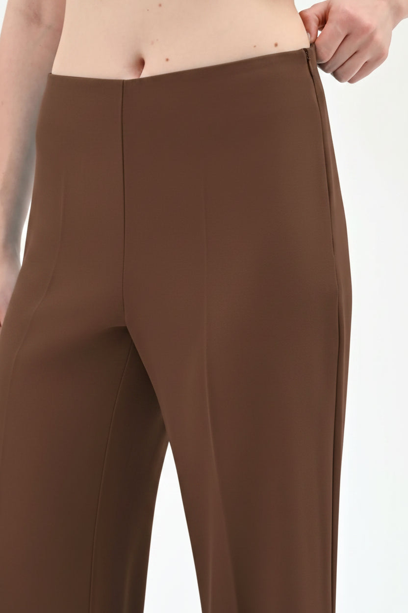 Pantalone Palazzo dalla linea Fluida
