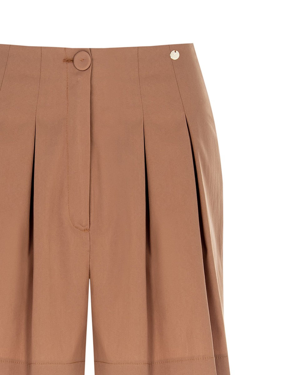 Pantaloncini Corti Larghi in Misto Cotone con Doppia Pinces