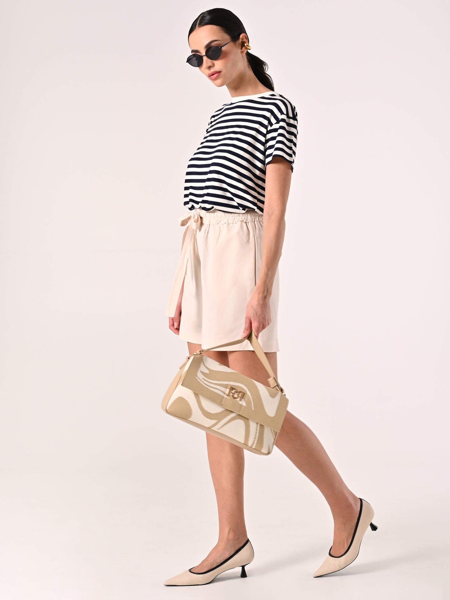 Shorts in Lino Viscosa