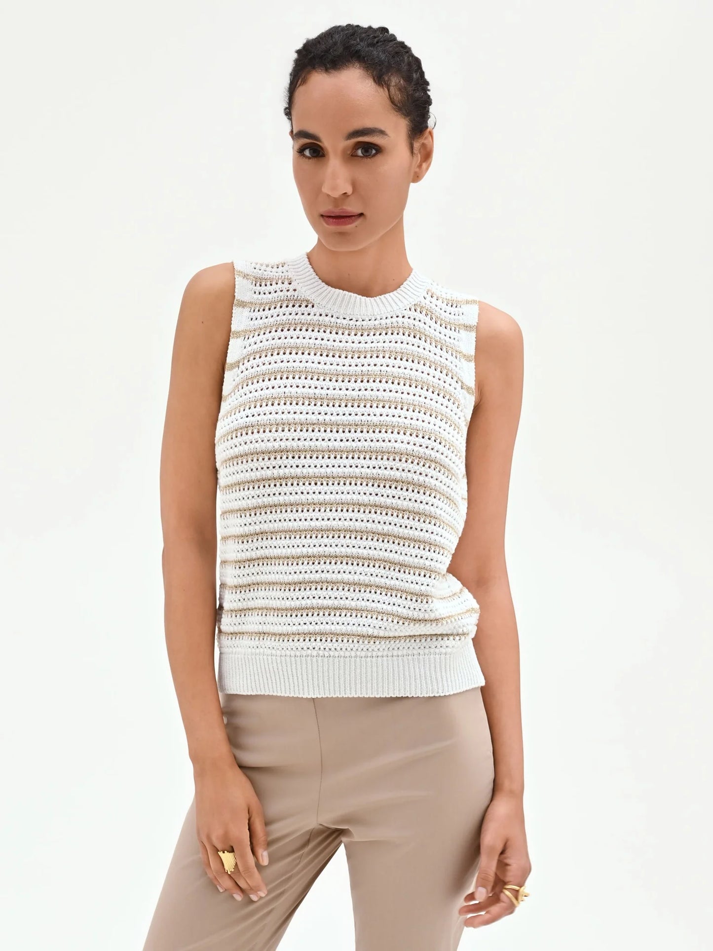 Top in Maglia Crochet a Righe