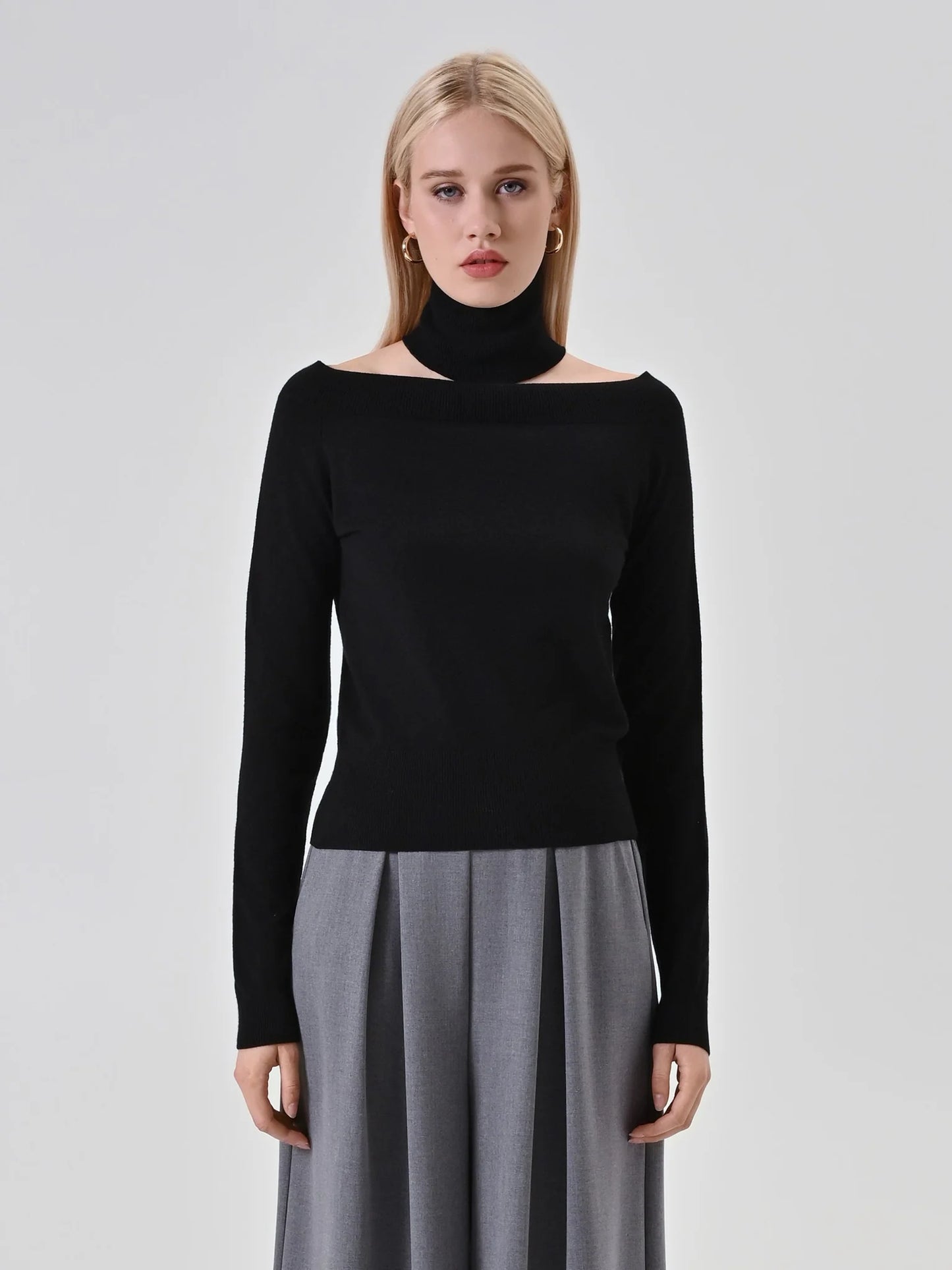 Maglia con dettaglio choker