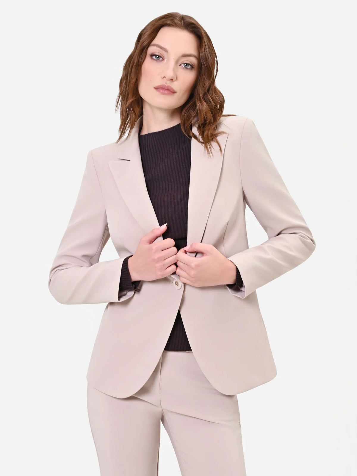 Giacca Monopetto Dalla Linea Sfiancata