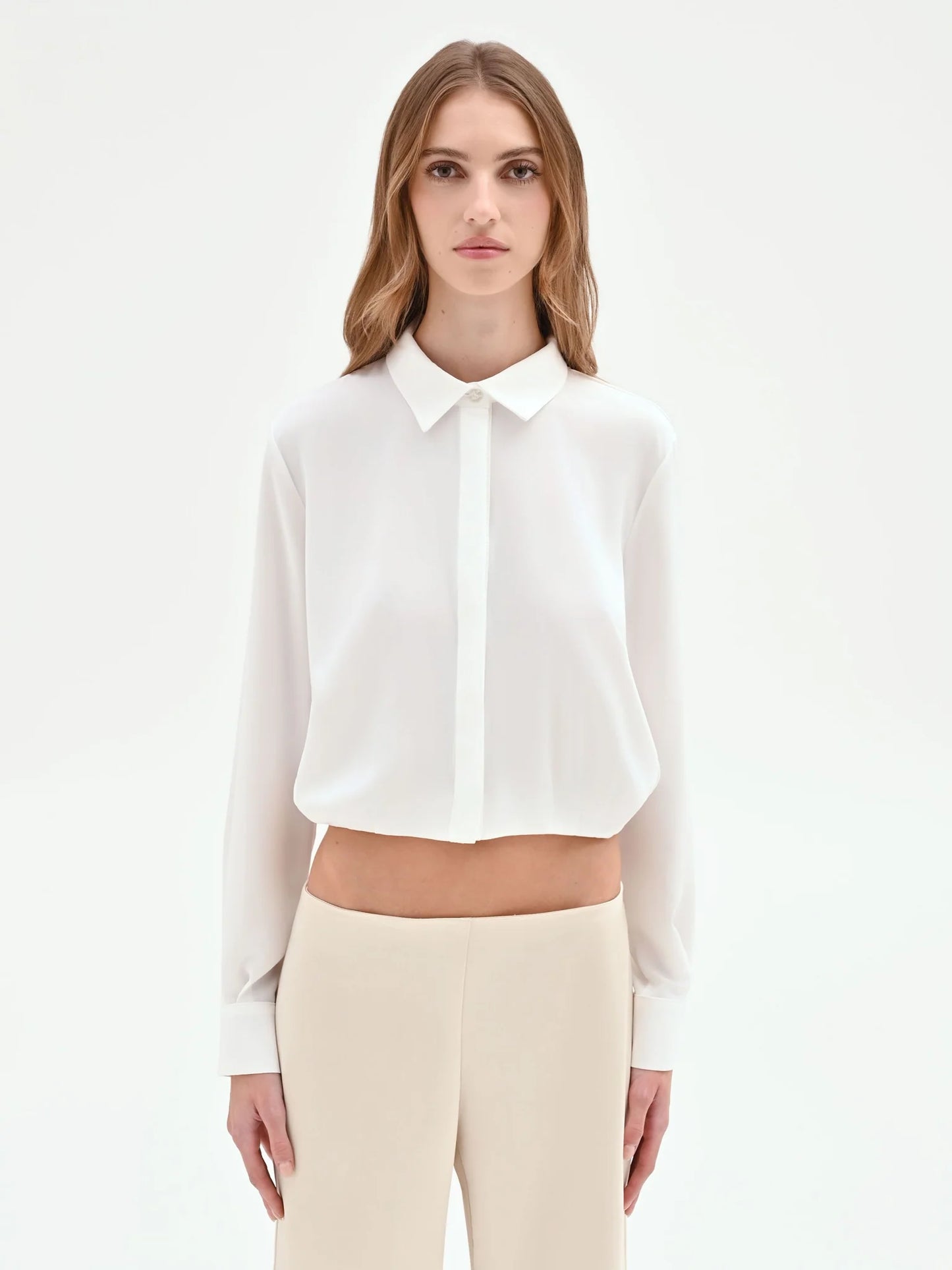 Camicia Cropped con Fondo Elastico