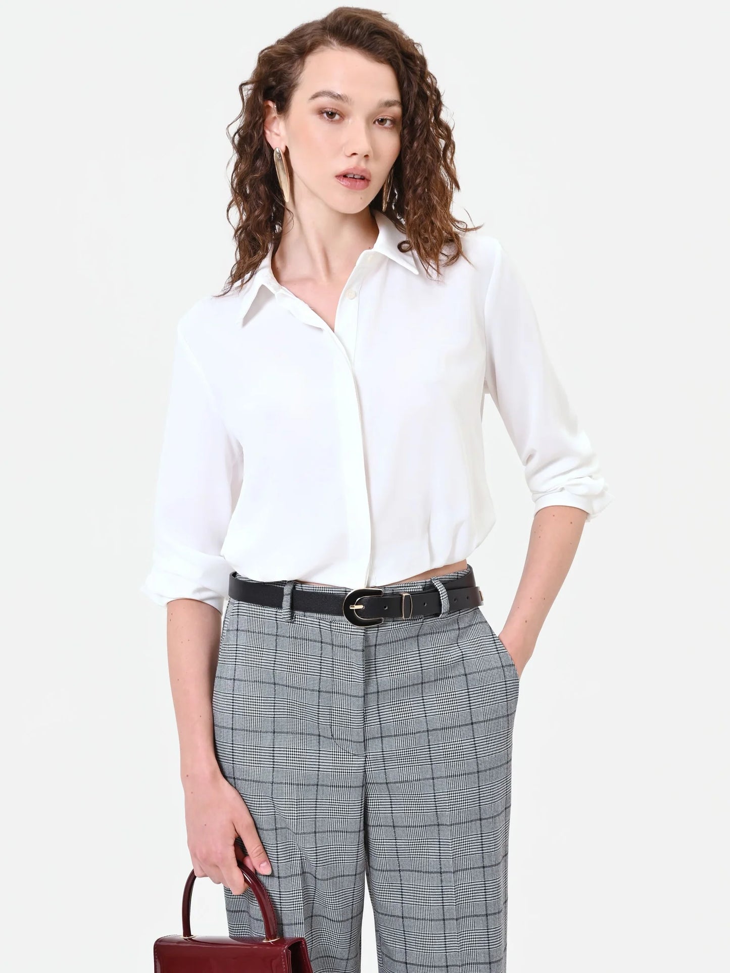 Camicia in Raso con Abbottonatura Nascosta