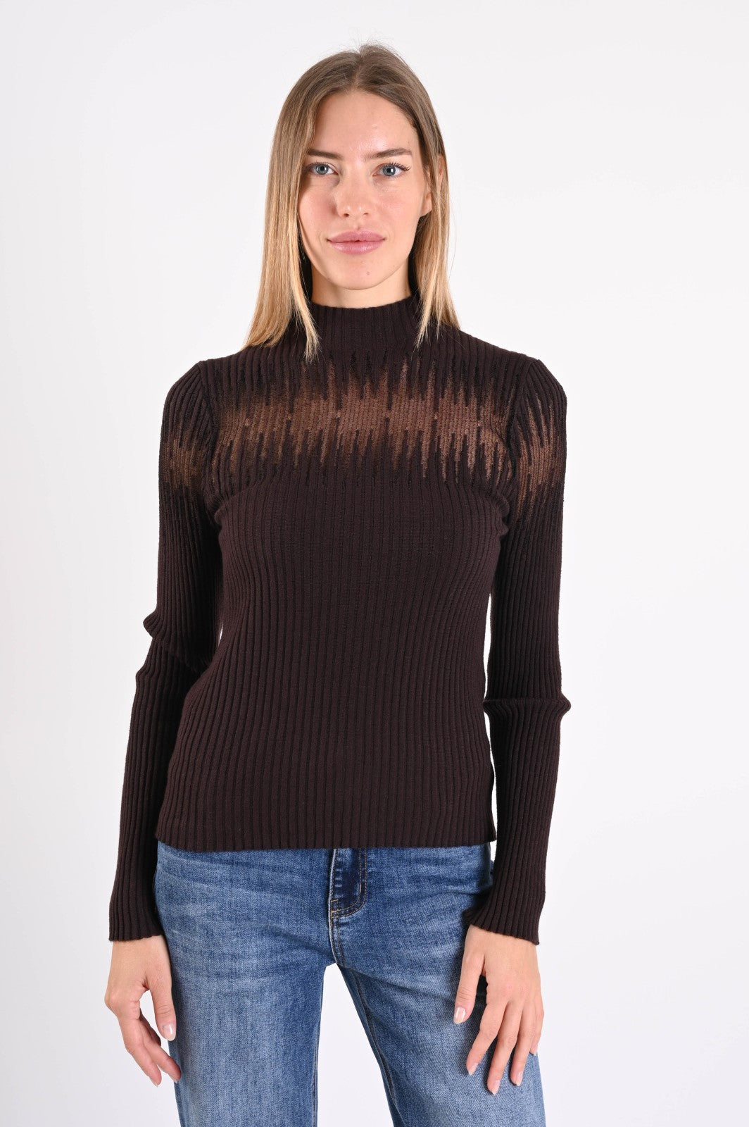 Maglia a Costine con effetto Semitrasparenza