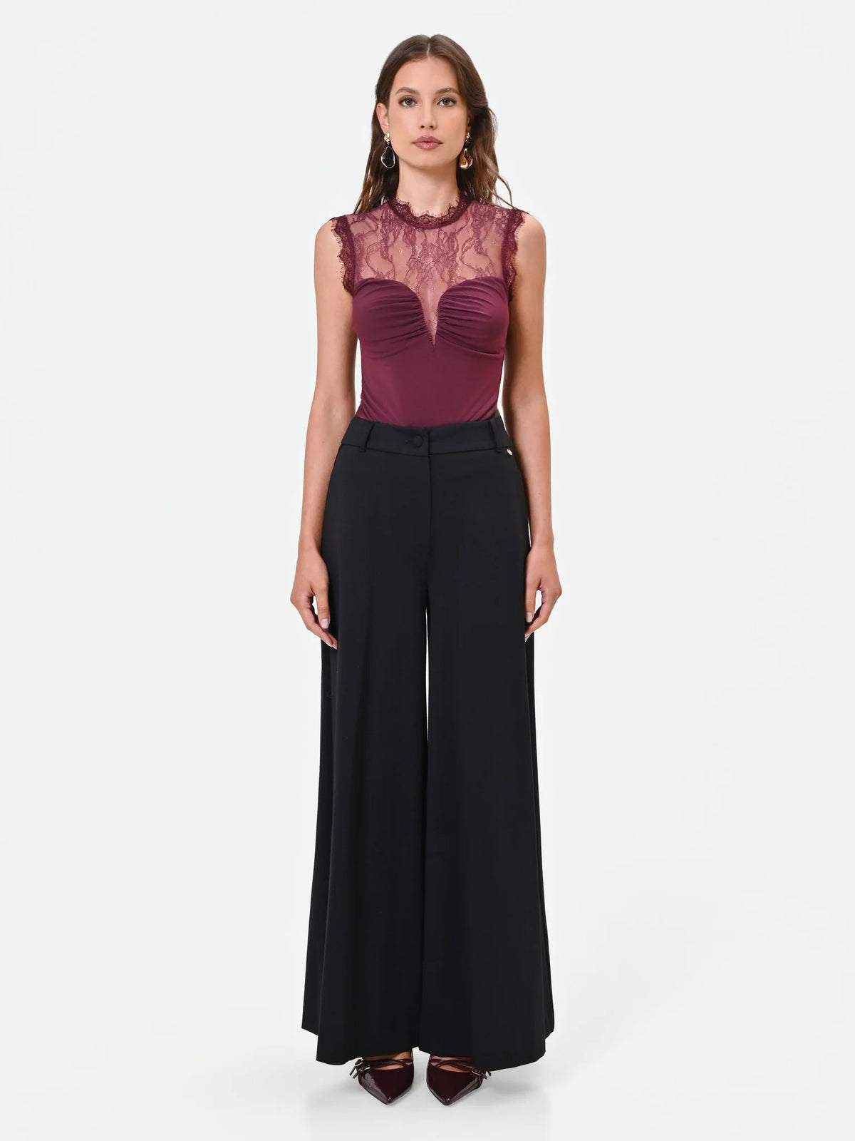 Body Aderente in Maglina con Inserto in Pizzo Chantilly