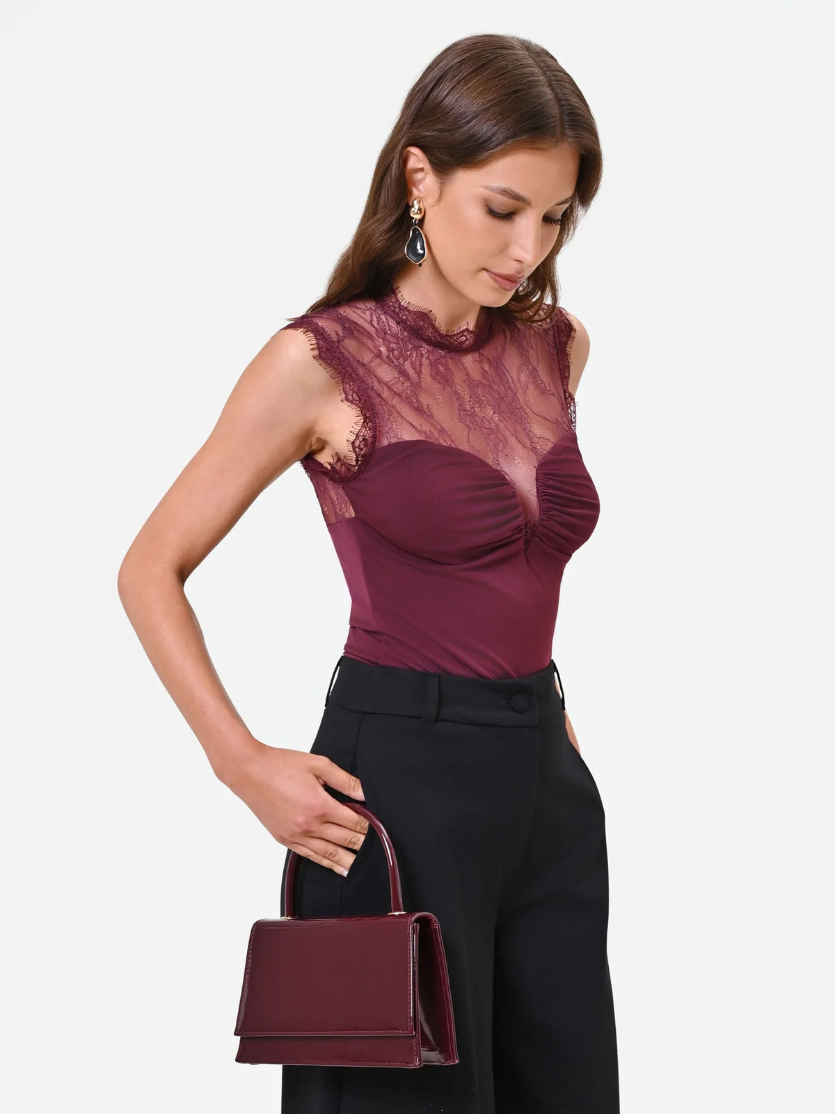 Body Aderente in Maglina con Inserto in Pizzo Chantilly