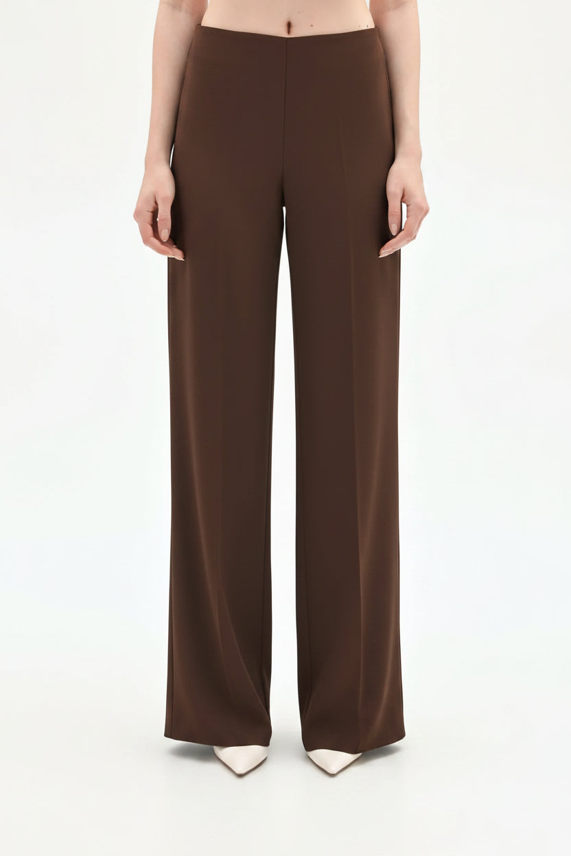 Pantalone Palazzo dalla linea Fluida