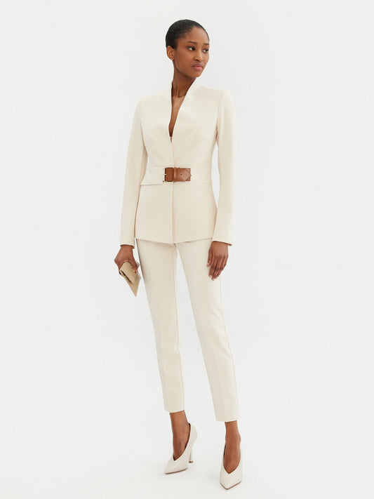 Giacca in Scuba Crepe senza Revers con Cinturino in Similpelle